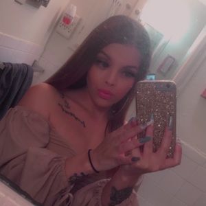 Meet your Posher, Sylvia